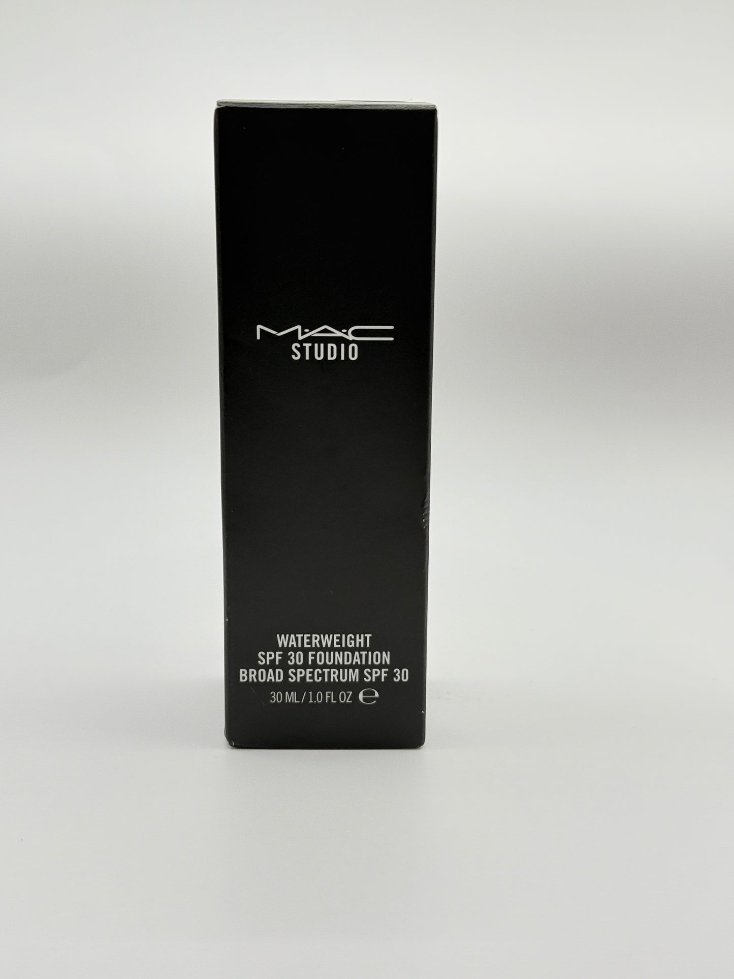 MAC Studio Waterweight SPF 30 Foundation, NW47, Unisex, Skin Foundation Concealer